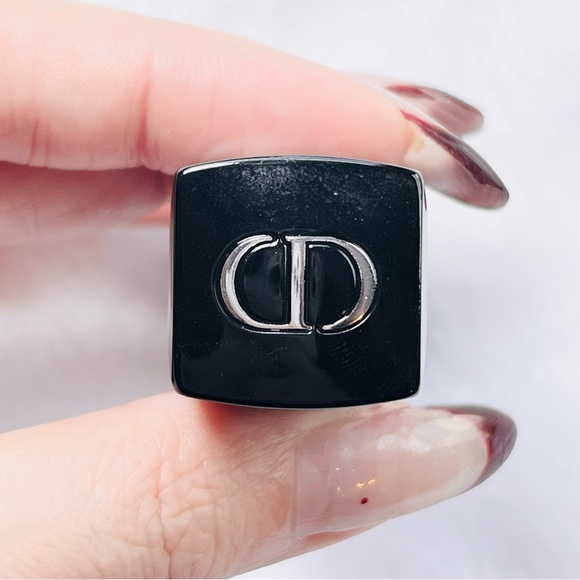 Dior Rouge Lipstick Golden Night 999 - Full Size - Golden Nights Collection -New - Picture 3 of 5